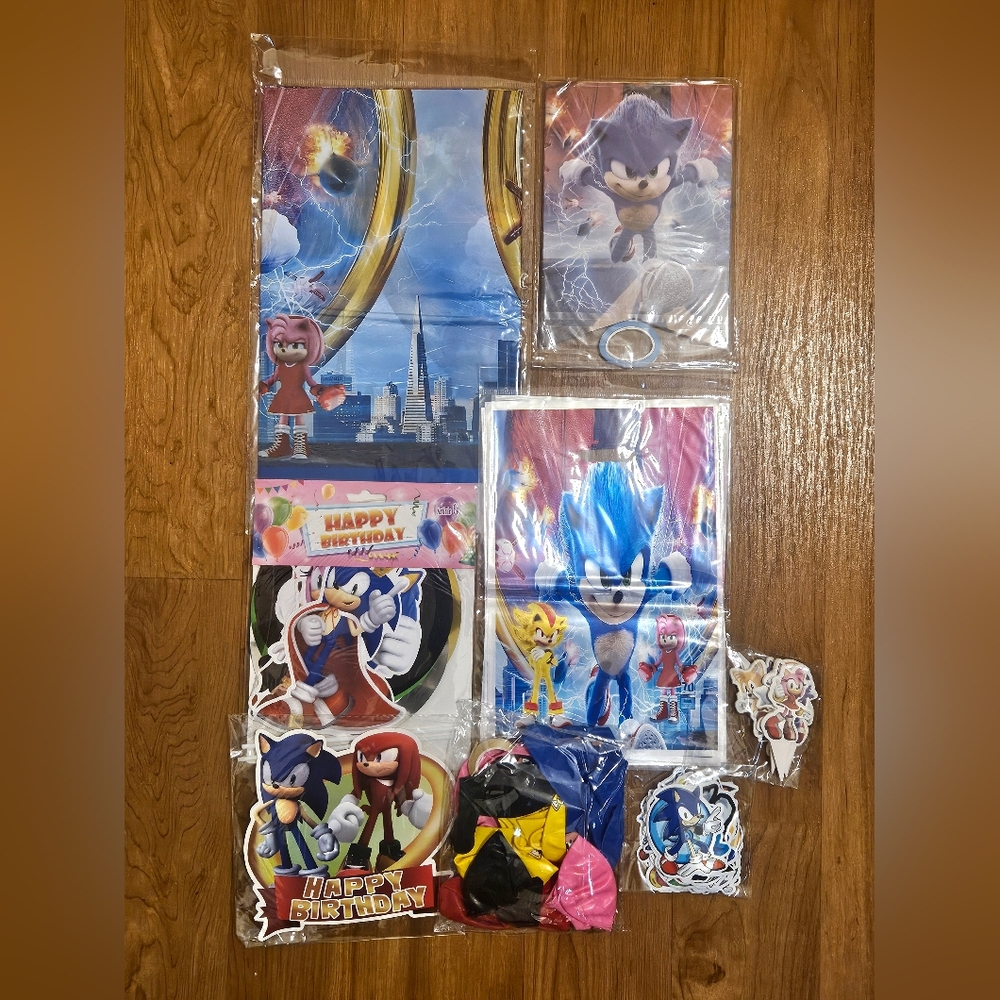 Sonic the Hedgehog Party Supplies Set - Multicolor